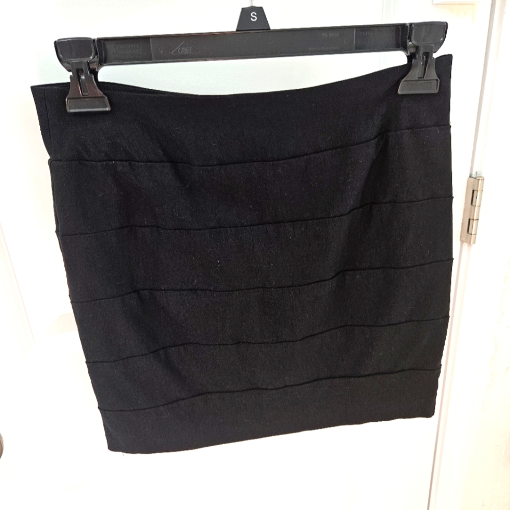 💥Stretch Mini Pencil Skirt by B•WEAR